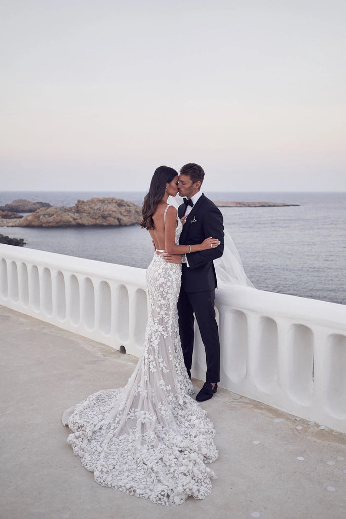 Elegant Applique White Spaghetti Strap Mermaid Long Wedding Dresses With Sweep Trailing,WDH185