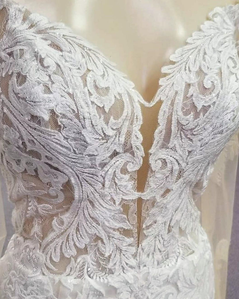 Pretty Elegant Open Back  Lace Long Bridal Dresses WDH019
